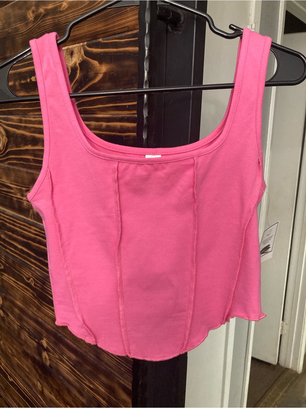 Woman’s Crop Tank Size Lg Fits More Like Small/Medium